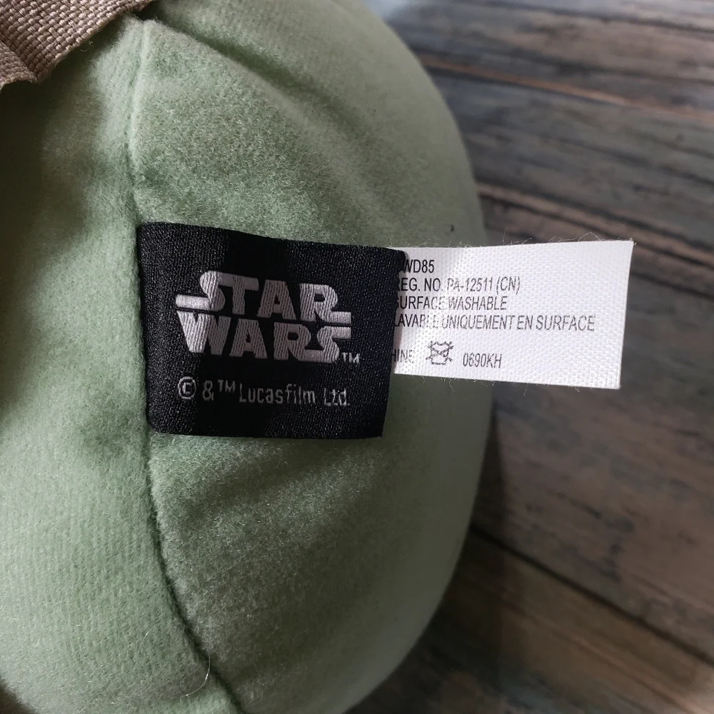 Star Wars The Mandalorian The child Plush Toy - Picture 5 of 11